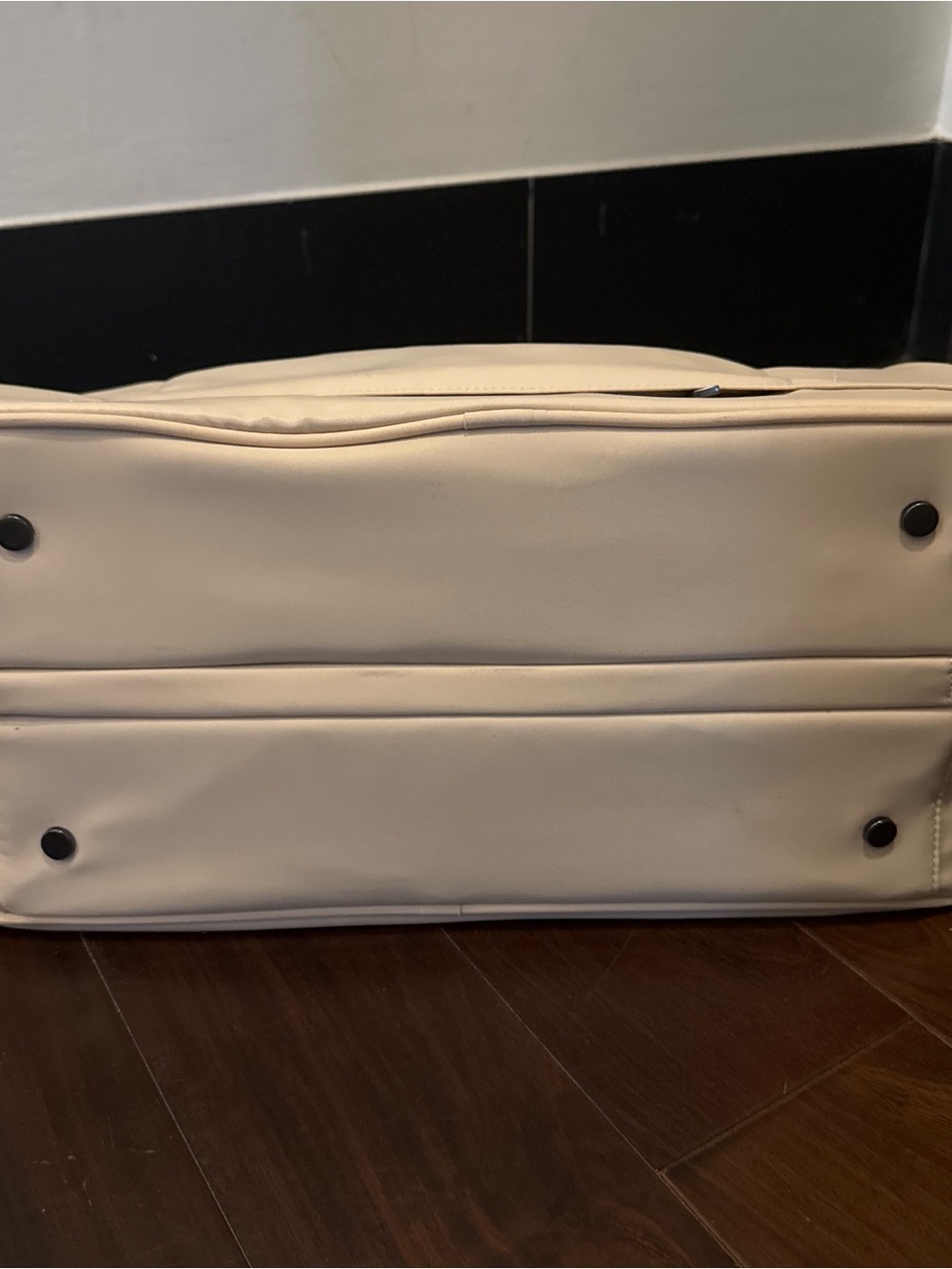 Nomad Lane Bento Luggage - Picture 9 of 9